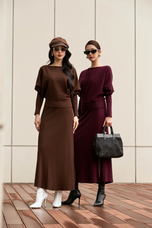 Sixdo Dark Brown Batwing Sleeves Knit Blouse &amp; Skirt